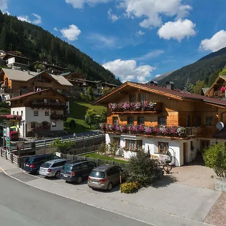 Apartman Webhofer *
